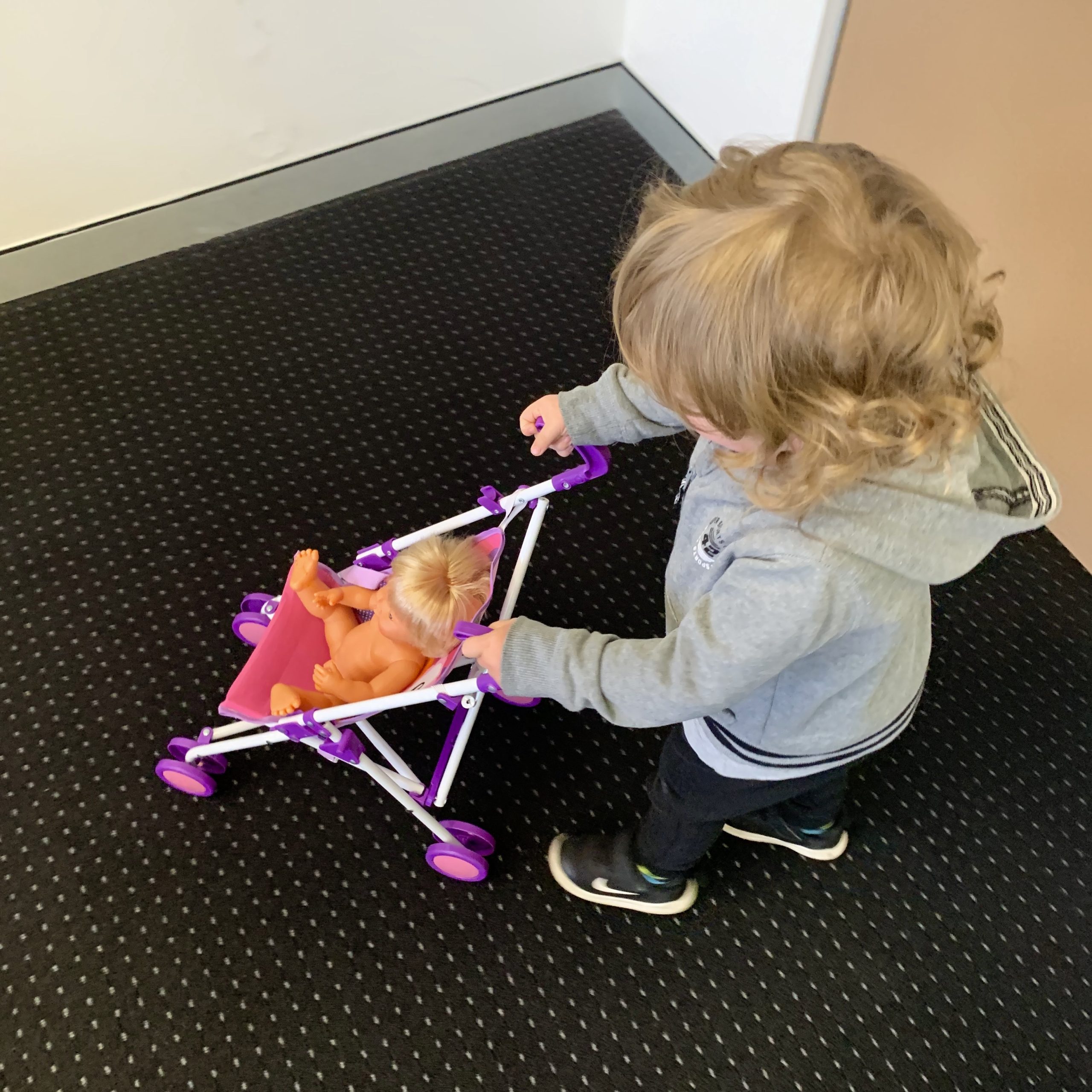 Play builds language skills in ESDM session at Bondi Junction and Mascot