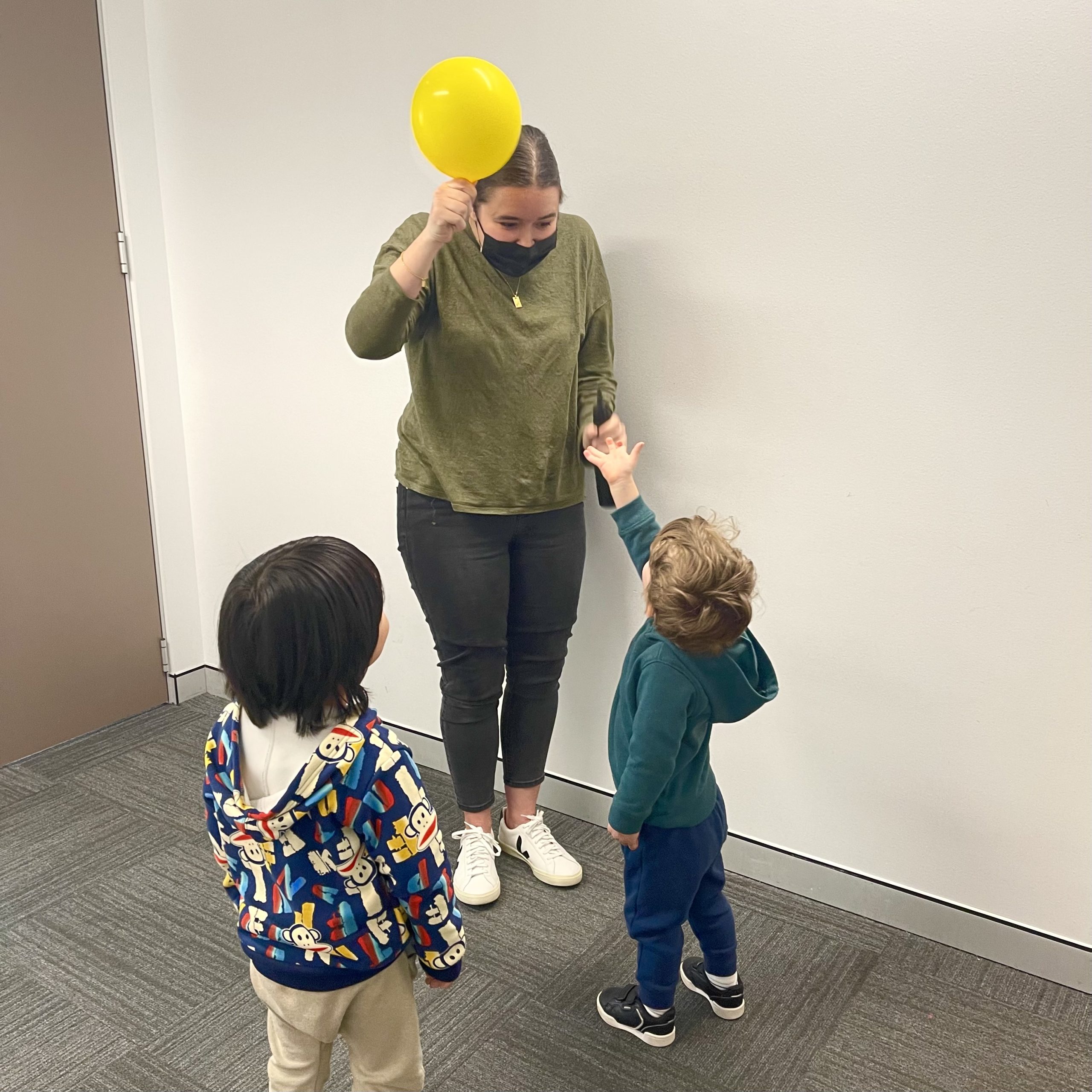 the ESDM therapy is used for young children with autism to help all family members in Sydney, Bondi Junction and Mascot