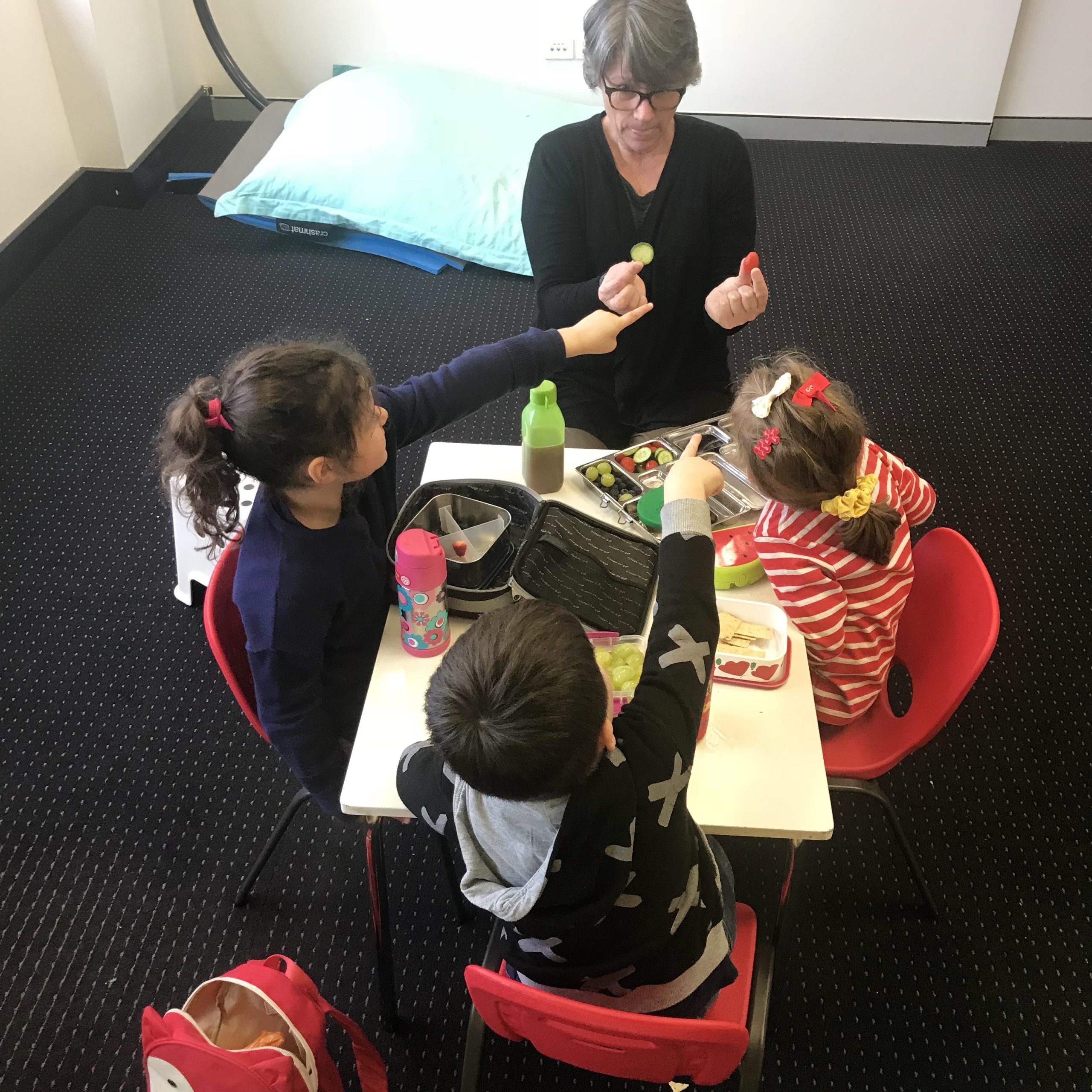 An Occupational therapist working with children who have ADHD to improve self regulation skills in bondi junction nad mascot.